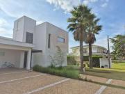 Casa / Sobrado em Condomínio para Locação em Cabreúva/SP...