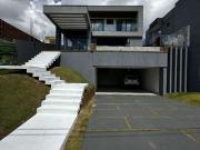 Casa / Sobrado em Condomínio para Locação em Camaçari/BA...