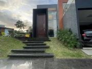 Casa / Sobrado em Condomínio para Locação em Camaçari/BA...