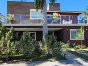 Casa / Sobrado em Condomínio para Locação em Camaçari/BA...