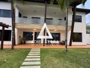 Casa / Sobrado em Condomínio para Locação em Camaçari/BA...