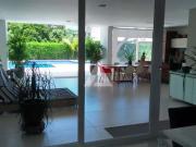 Casa / Sobrado em Condomínio para Locação em Camaçari/BA...