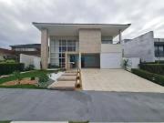 Casa / Sobrado em Condomínio para Locação em Camaçari/BA...