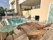 Casa / Sobrado em Condomínio para Locação em Camaçari/BA...