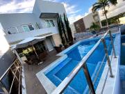 Casa / Sobrado em Condomínio para Locação em Camaçari/BA...
