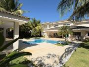 Casa / Sobrado em Condomínio para Locação em Camaçari/BA...