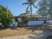 Casa / Sobrado em Condomínio para Locação em Camaçari/BA...