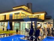 Casa / Sobrado em Condomínio para Locação em Camaçari/BA...