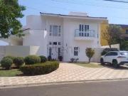 Casa / Sobrado em Condomínio para Locação em Campinas/SP...
