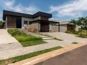 Casa / Sobrado em Condomínio para Locação em Campinas/SP...