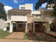 Casa / Sobrado em Condomínio para Locação em Campinas/SP...