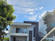 Casa / Sobrado em Condomínio para Locação em Campinas/SP...