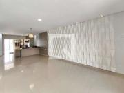 Casa / Sobrado em Condomínio para Locação em Campinas/SP...