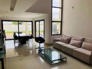 Casa / Sobrado em Condomínio para Locação em Campinas/SP...