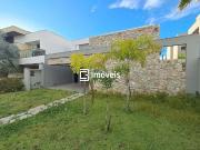 Casa / Sobrado em Condomínio para Locação em Campo...