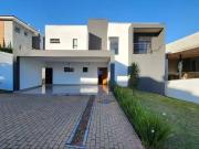 Casa / Sobrado em Condomínio para Locação em...