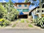 Casa / Sobrado em Condomínio para Locação em Cotia/SP...