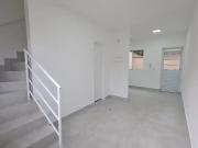 Casa / Sobrado em Condomínio para Locação em Cotia/SP...