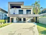 Casa / Sobrado em Condomínio para Locação em Cotia/SP...