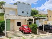 Casa / Sobrado em Condomínio para Locação em Cotia/SP...