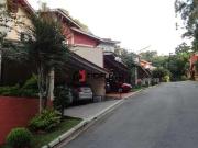 Casa / Sobrado em Condomínio para Locação em Cotia/SP...