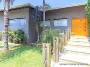 Casa / Sobrado em Condomínio para Locação em Cotia/SP...