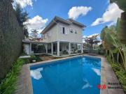 Casa / Sobrado em Condomínio para Locação em Cotia/SP...