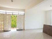 Casa / Sobrado em Condomínio para Locação em Cotia/SP...