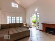 Casa / Sobrado em Condomínio para Locação em Cotia/SP...