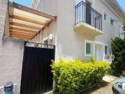 Casa / Sobrado em Condomínio para Locação em Cotia/SP...