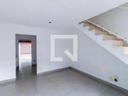 Casa / Sobrado em Condomínio para Locação em Cotia/SP...