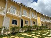 Casa / Sobrado em Condomínio para Locação em Cotia/SP...