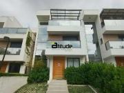 Casa / Sobrado em Condomínio para Locação em Cotia/SP...