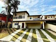 Casa / Sobrado em Condomínio para Locação em Cotia/SP...