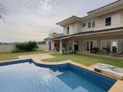Casa / Sobrado em Condomínio para Locação em Cotia/SP...