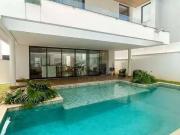 Casa / Sobrado em Condomínio para Locação em Cotia/SP...