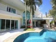 Casa / Sobrado em Condomínio para Locação em Cotia/SP...