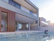 Casa / Sobrado em Condomínio para Locação em Cotia/SP...