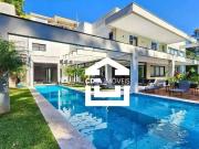 Casa / Sobrado em Condomínio para Locação em Cotia/SP...