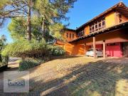 Casa / Sobrado em Condomínio para Locação em Cotia/SP...