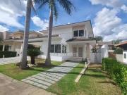 Casa / Sobrado em Condomínio para Locação em Cuiabá/MT...