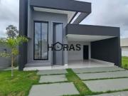 Casa / Sobrado em Condomínio para Locação em Cuiabá/MT...