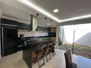 Casa / Sobrado em Condomínio para Locação em Cuiabá/MT...