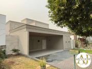 Casa / Sobrado em Condomínio para Locação em Cuiabá/MT...