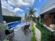 Casa / Sobrado em Condomínio para Locação em Cuiabá/MT...