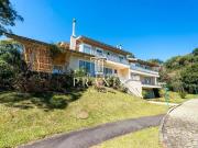 Casa / Sobrado em Condomínio para Locação em Curitiba/PR...
