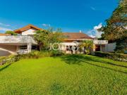 Casa / Sobrado em Condomínio para Locação em Curitiba/PR...