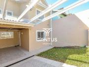 Casa / Sobrado em Condomínio para Locação em Curitiba/PR...