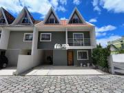 Casa / Sobrado em Condomínio para Locação em Curitiba/PR...