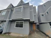 Casa / Sobrado em Condomínio para Locação em Curitiba/PR...